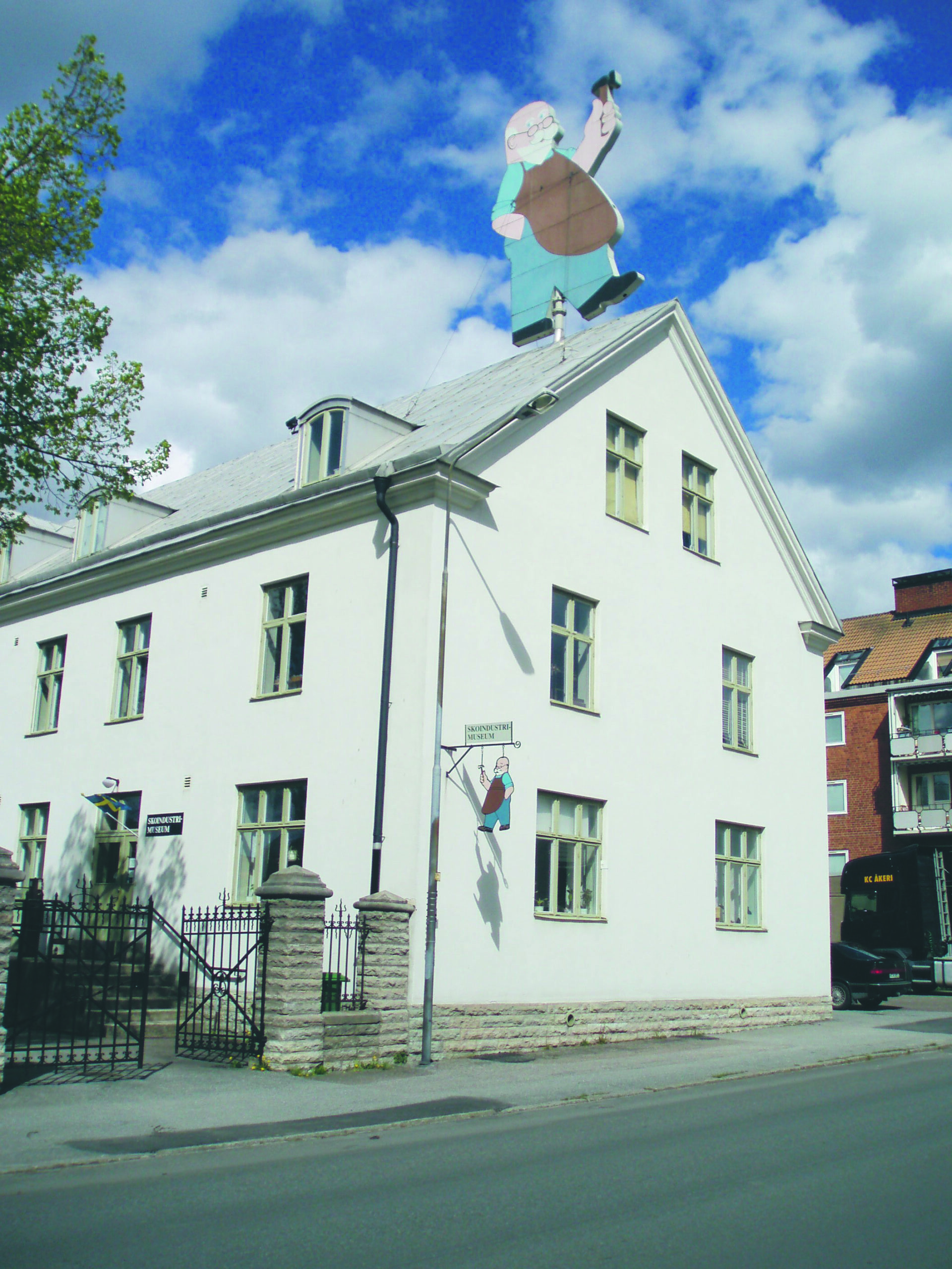 En resa i svenska skoindustrins fotspår bild 3