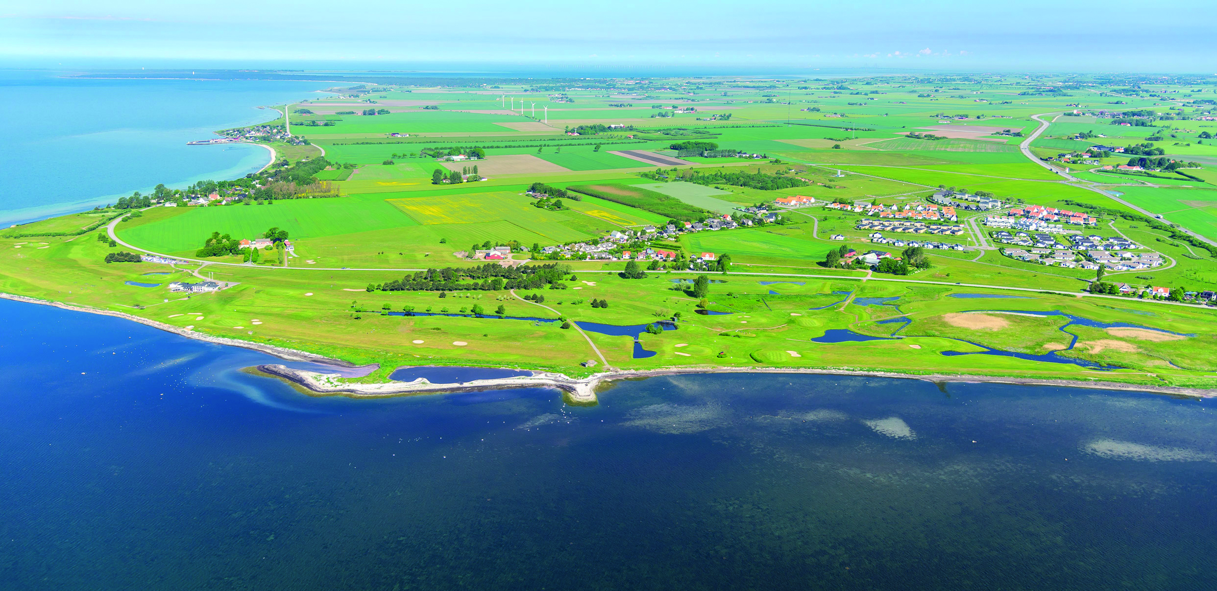 Golfbanan där du ser havet från samtliga hål bild 5