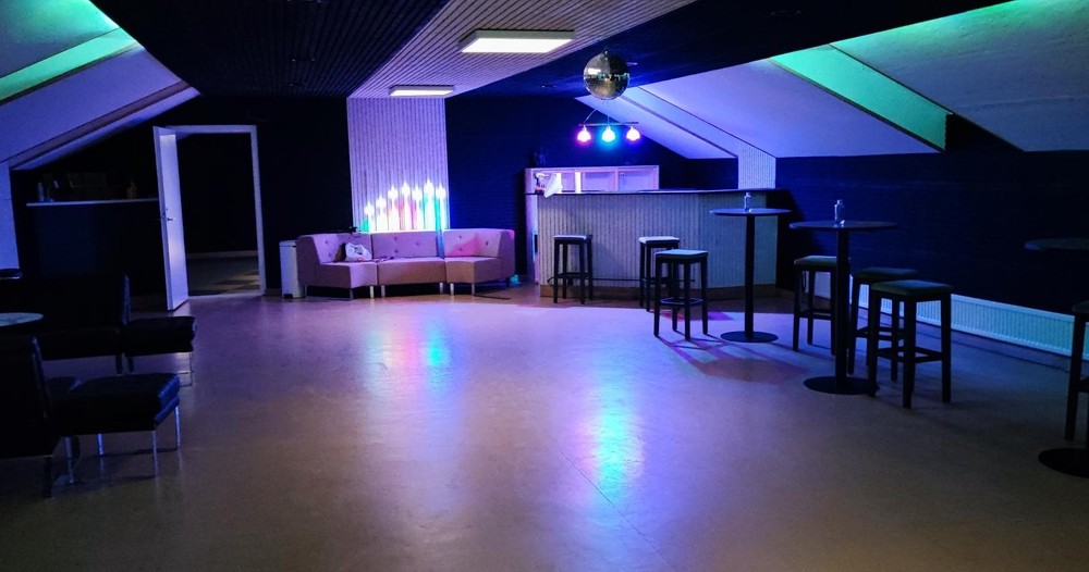 Underhållning i en helt annan värld på Reality Park! bild 3