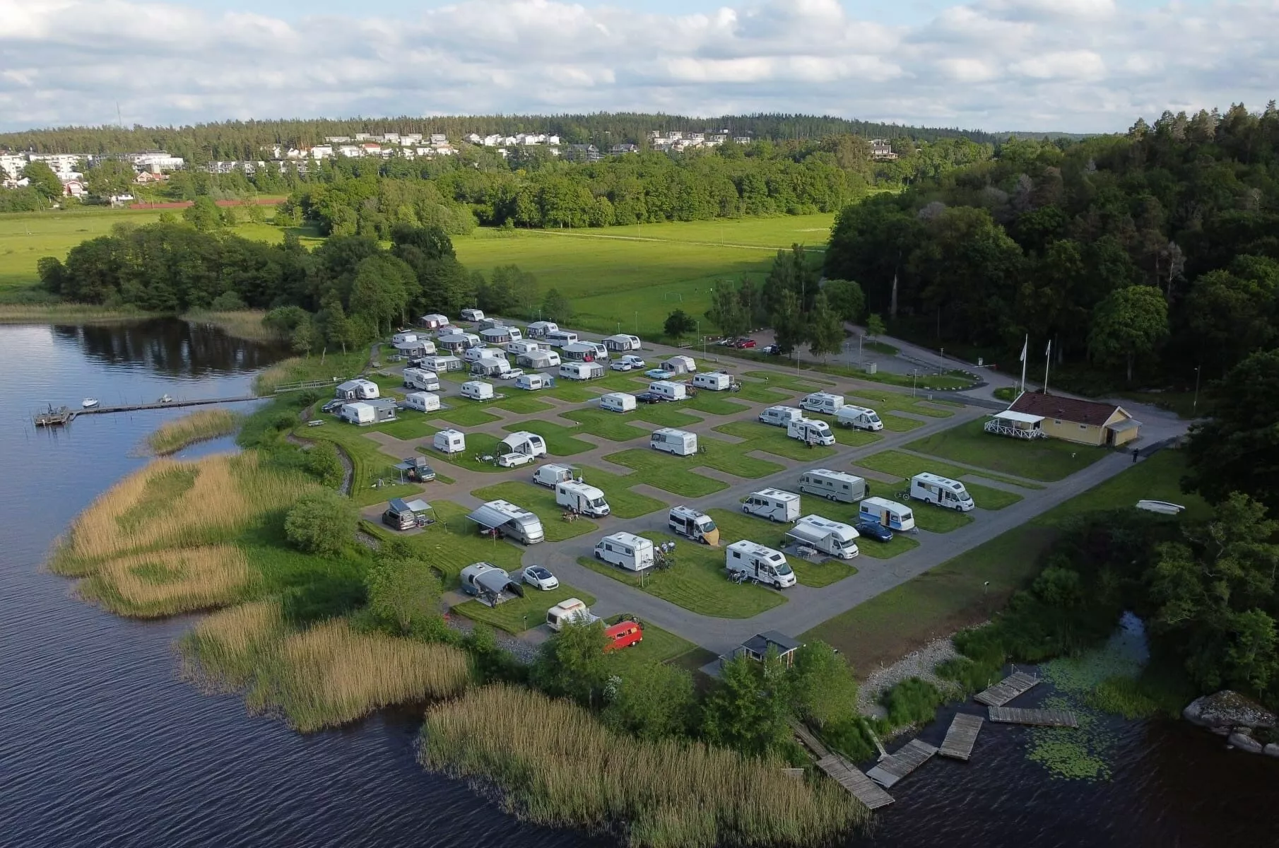Vackert belägen camping strax utanför stadskärnan i Alingsås bild 4