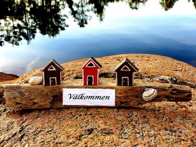 Unik gårdsbutik med konsthantverk