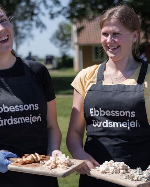Mathantverk på Ebbessons Gårdsmejeri på Bjärehalvön