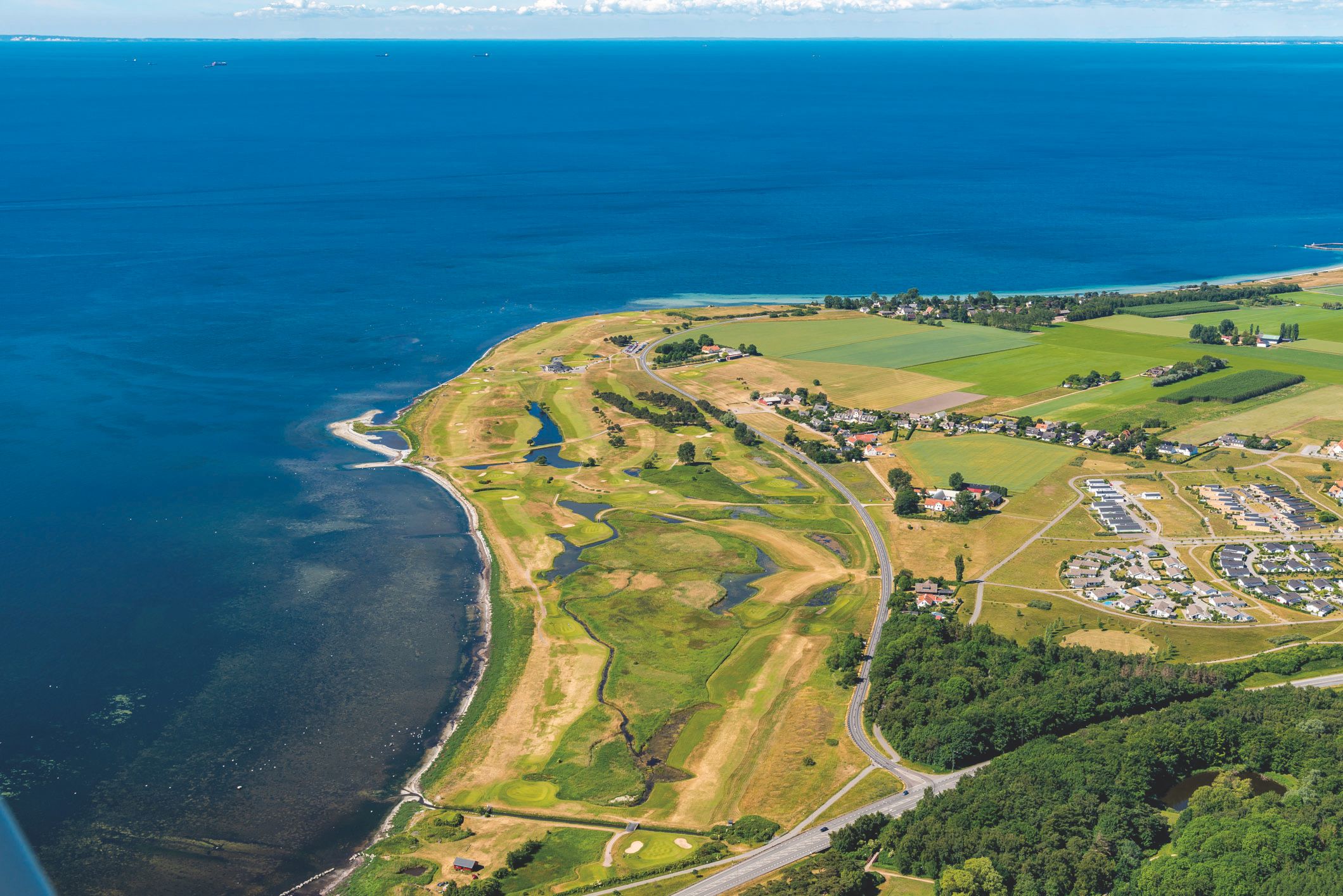 Golfbanan där du ser havet från samtliga hål