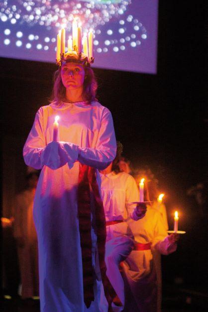Traditionell Advent och Lucia med körer i toppklass